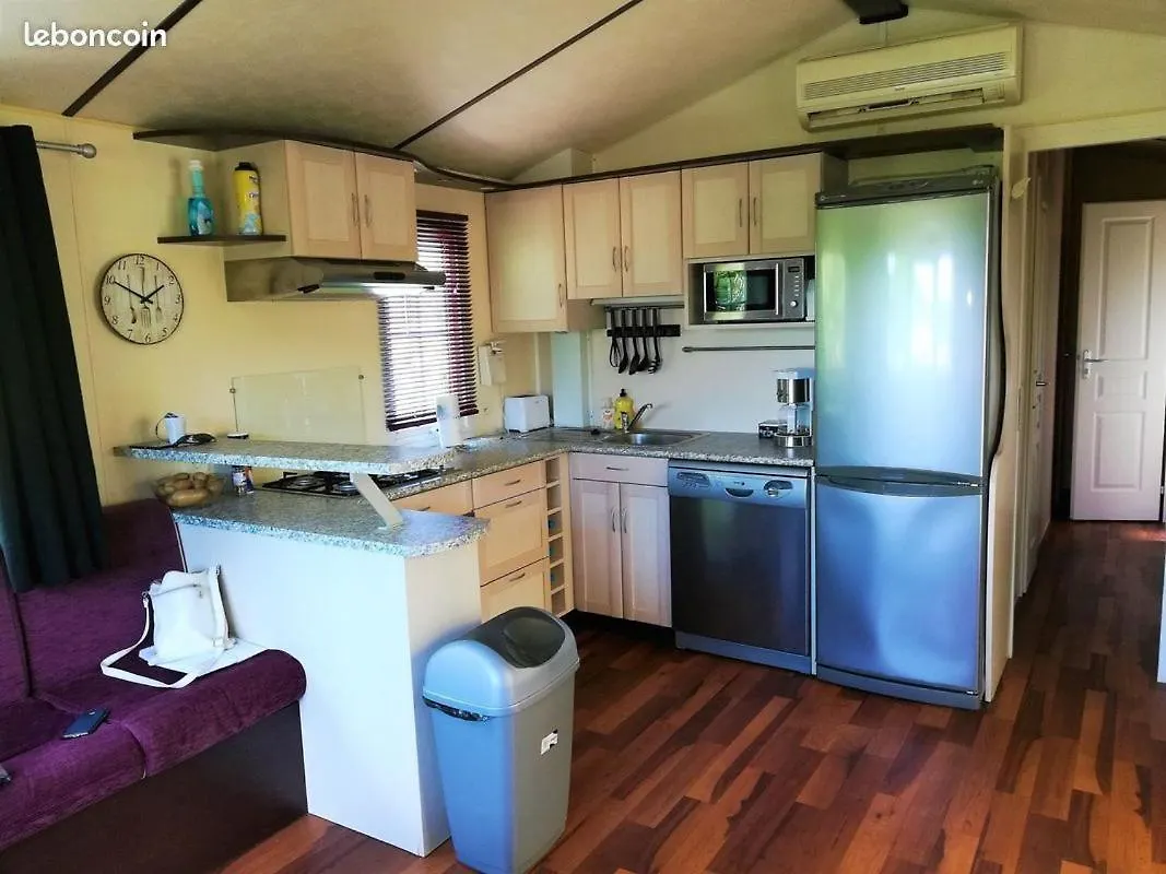 Apartment Mobilhome Dans Camping Site De Gorge Vent A Frejus France