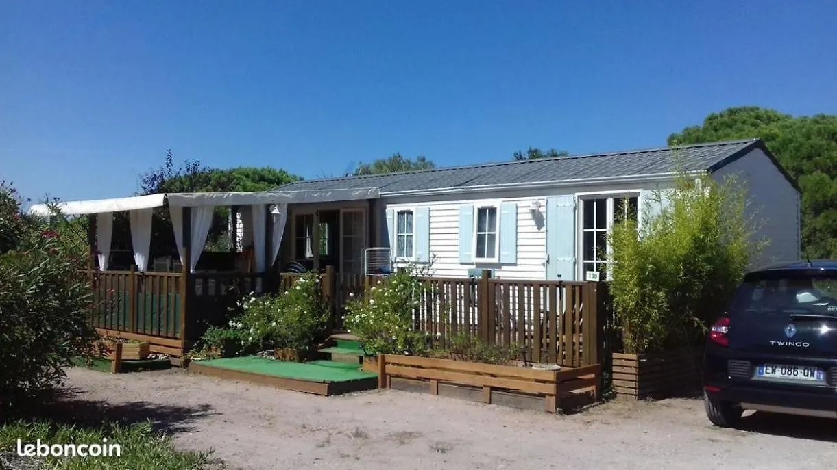 Apartment Mobilhome Dans Camping Site De Gorge Vent A Frejus