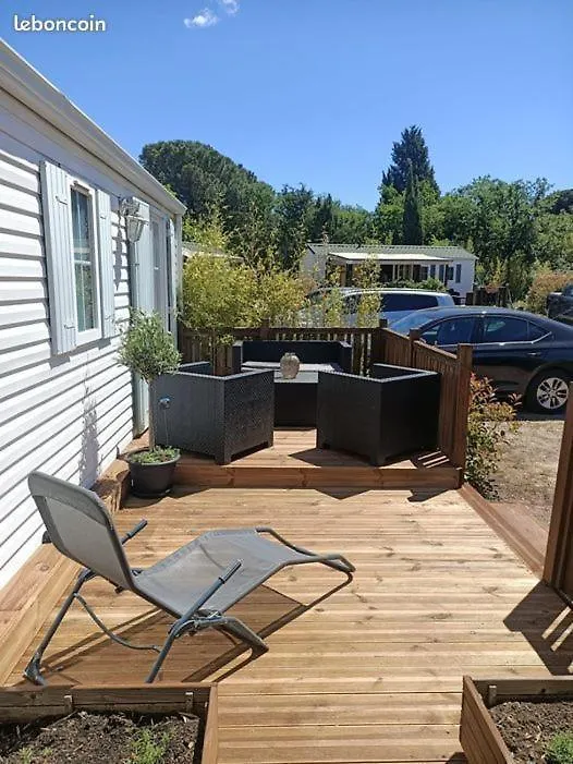 Mobilhome Dans Camping Site De Gorge Vent A Frejus